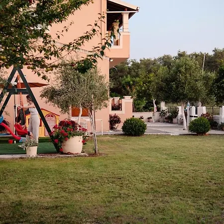Al Mare Family Apartamento Mólos