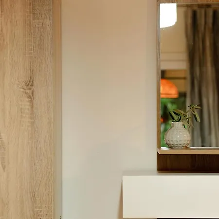 Al Mare Family Daire Mólos