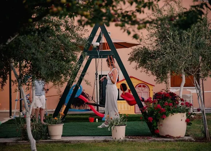 Al Mare Family *